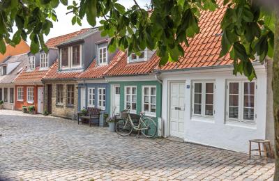 Osaka Heights Apartment